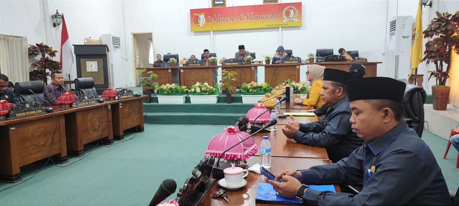 Rapat Paripurna DPRD Sigi dengan agenda pandang umum fraksi-fraksi terhadap dia Ranperda Kabupaten Sigi